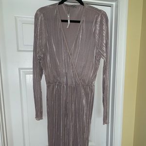 ASOS - pencil Plisse dress